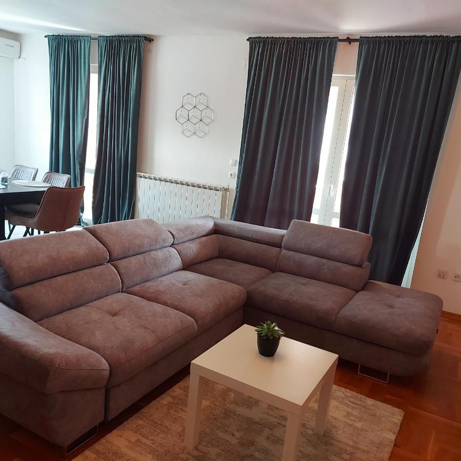 Apartments Tomic بيوغْغاد نا موغو المظهر الخارجي الصورة